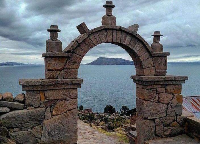 Isla de Taquile en Puno, Perú